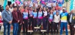 जोगिंद्रनगर में आयोजित स्कूलों की खेलकूद प्रतियोगिता में विजेता टीम मुख्यातिथि के साथ।