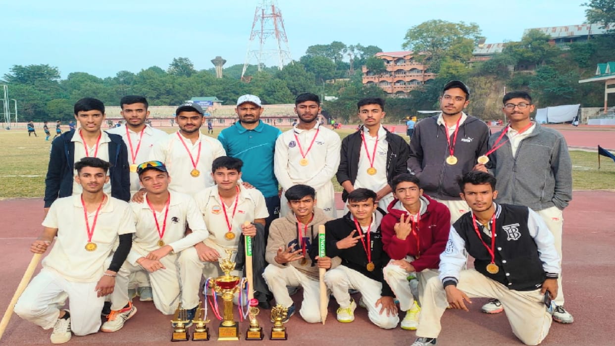 Three cricketers of DAV Duttnagar will play in the national tournament in Mumbai