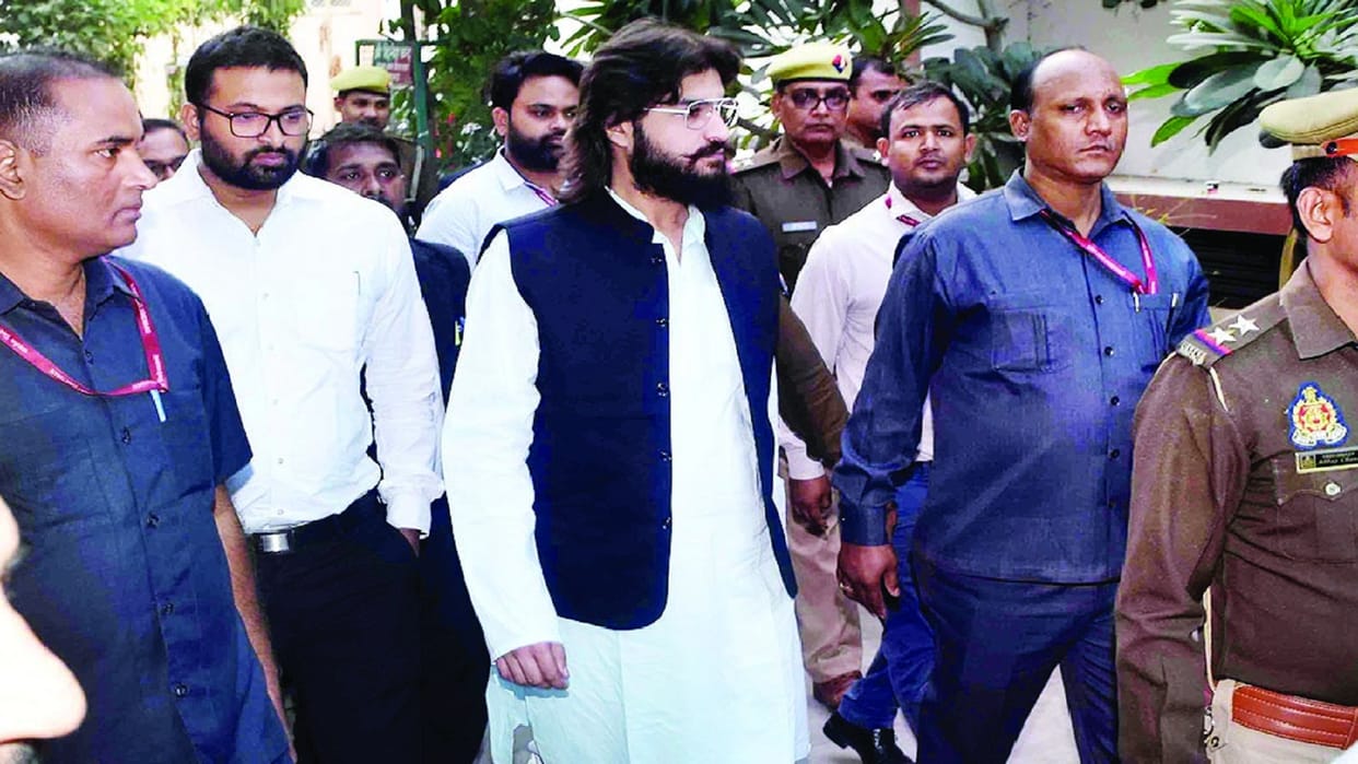 MLA Abbas Ansari jail changed in two hours, sent from Naini to Chitrakoot