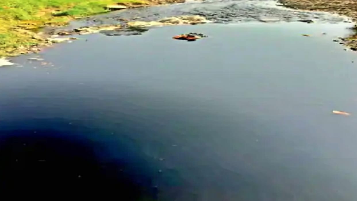Thousands of people from 150 villages are troubled by black water coming out of Ratlam industries