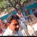 भिंड में पुलिस से बहस करते मंत्री के भतीजे भारत सिंह भदौरिया।