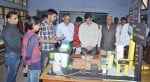 एमएनएस कॉलेज में विज्ञान प्रदर्शनी का अवलोकन करते अतिथिगण। संवाद