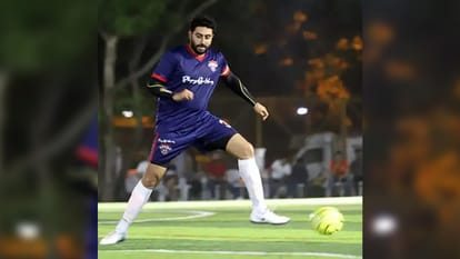 FIFA World Cup 2022 These Bollywood Stars Are Crazy For Football From Ranbir Arjun Kapoor Ranveer John Abraham