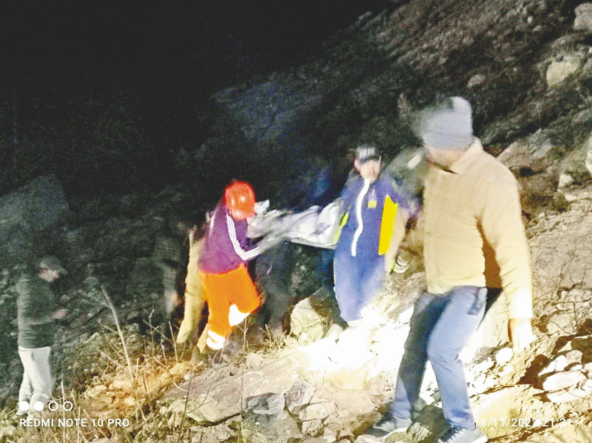 Horrible Accident in Chamoli Obstacle in rescue Uttarakhand news in hindi