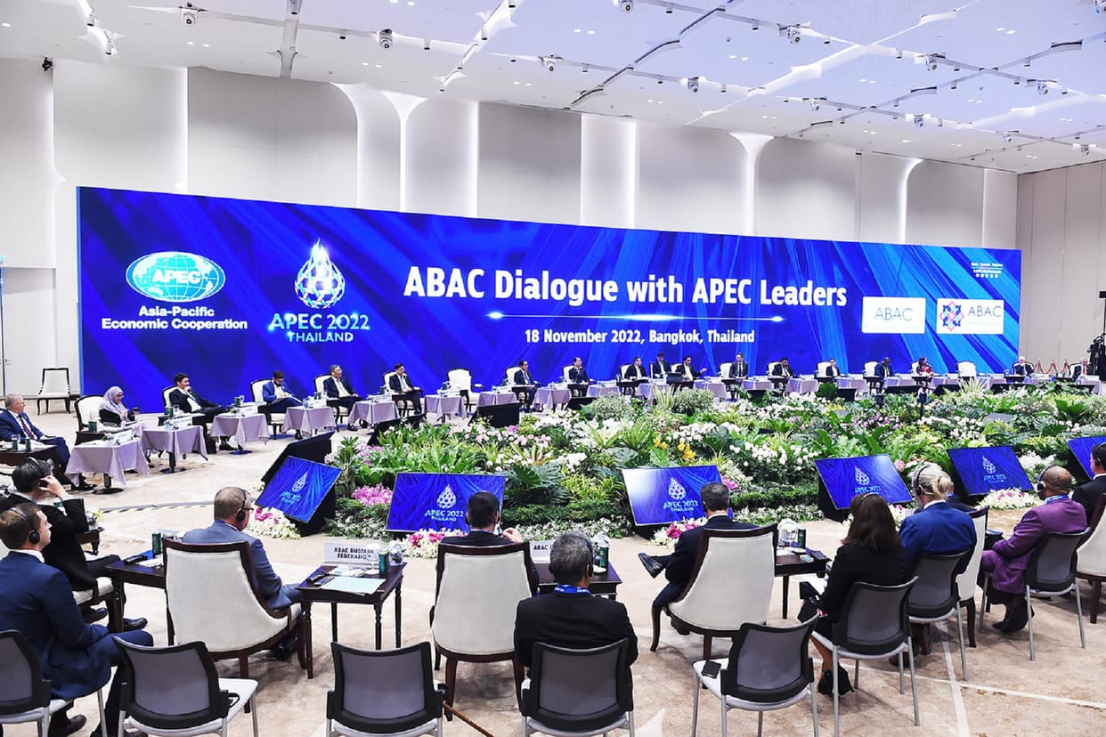 It seems difficult to reach a consensus at the APEC summit being held here