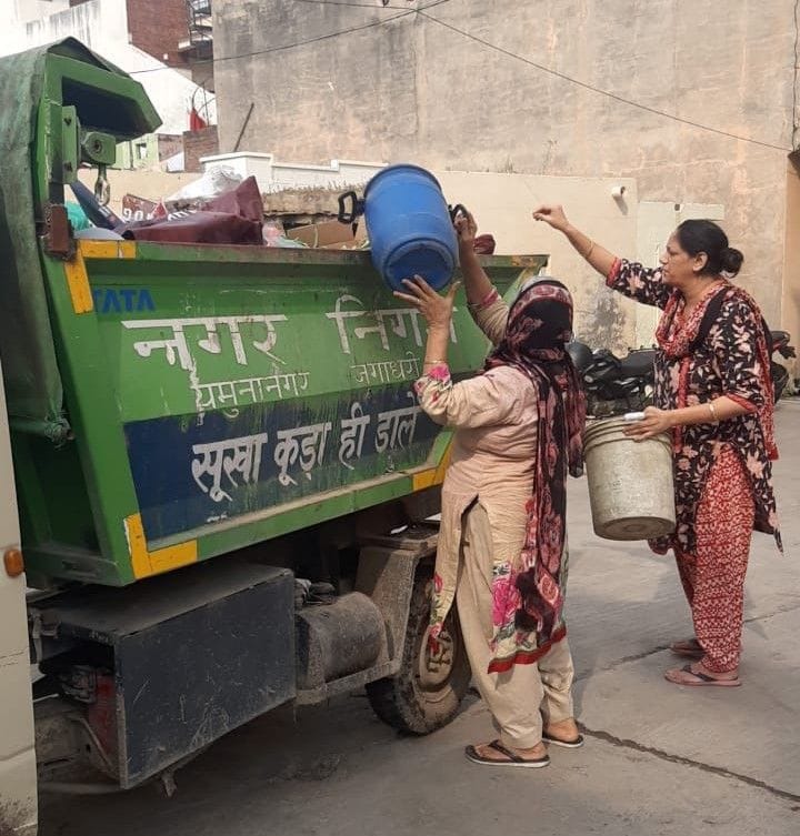 Tender done in the wards of Si Zone, there is no regular door to door garbage collection