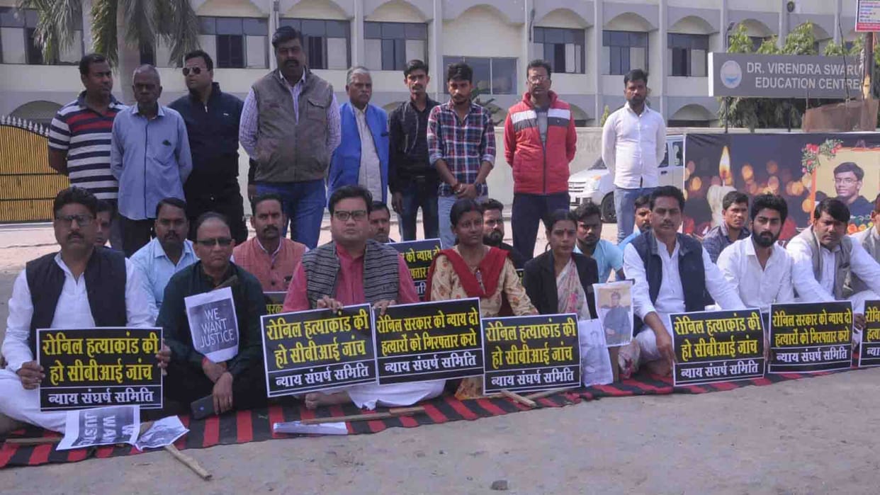 Ronil murder case: Protest outside school for arrest of killers, demand for CBI inquiry