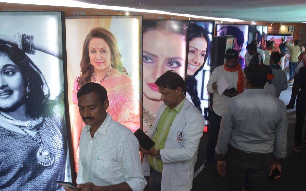 Kashi Tamil Sangmam South Indian film fair in BHU from today many superstars will come