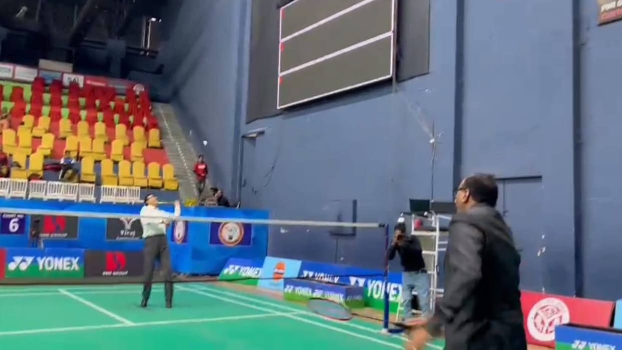 Deputy CM Brajesh Pathak inaugrates the National Sub Junior Badmintonship.