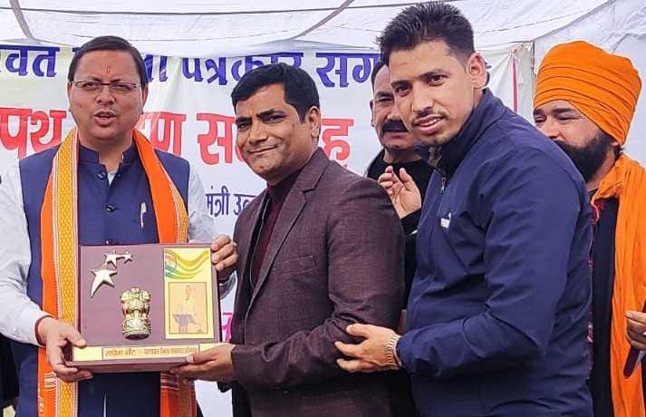 CM Dhami in Science Workshop Champawat
