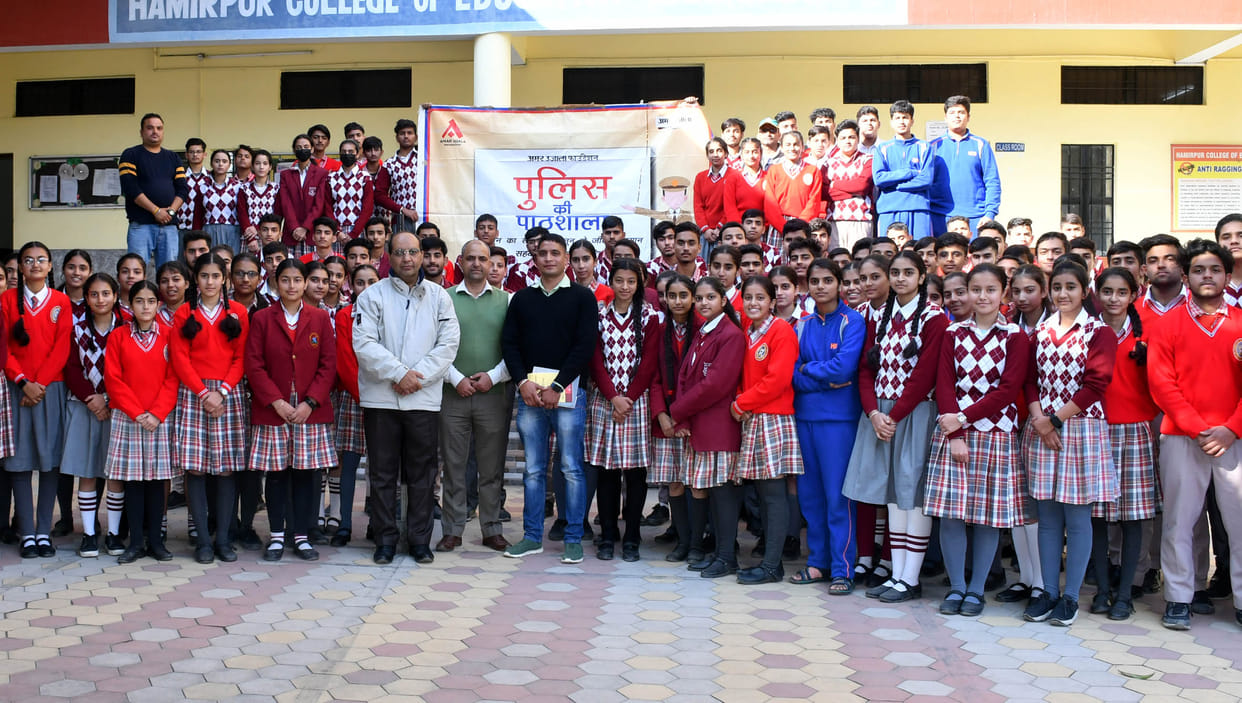 Youth should play an important role in ending corruption by becoming aware citizens