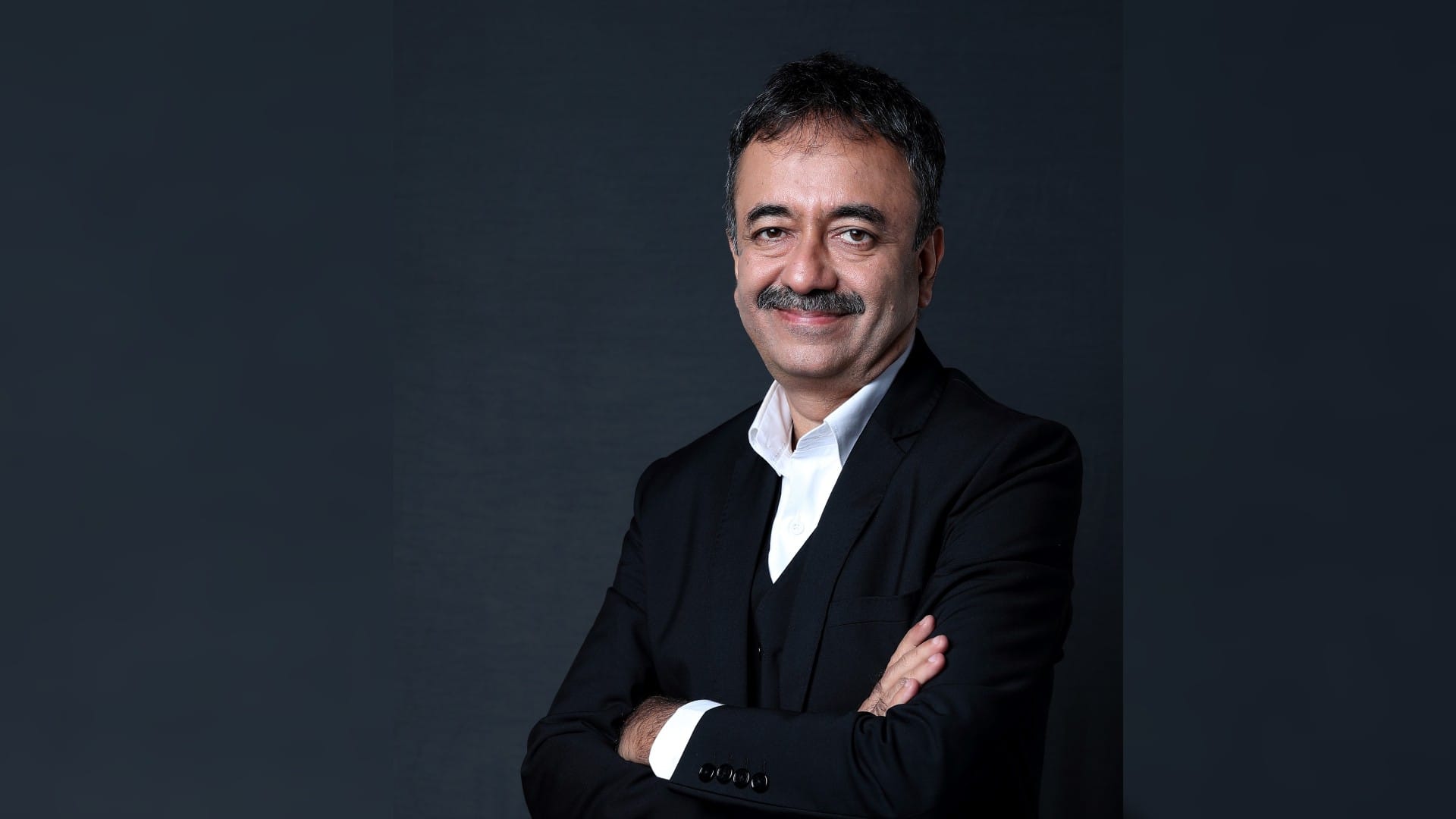 dunki director shares working experience with shah rukh khan and aamir khan define similarities and difference
