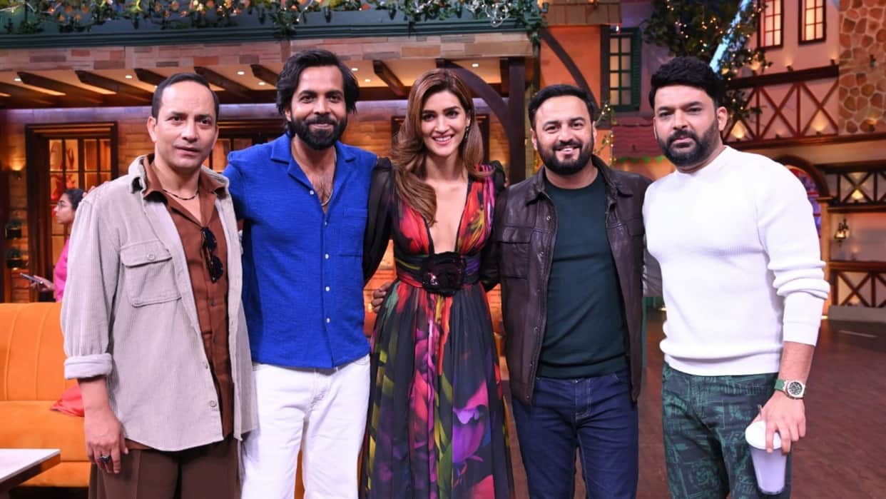 The Kapil Sharma Show Bhediya actors varun dhawan kriti sanon went to promote their film on comedy king show