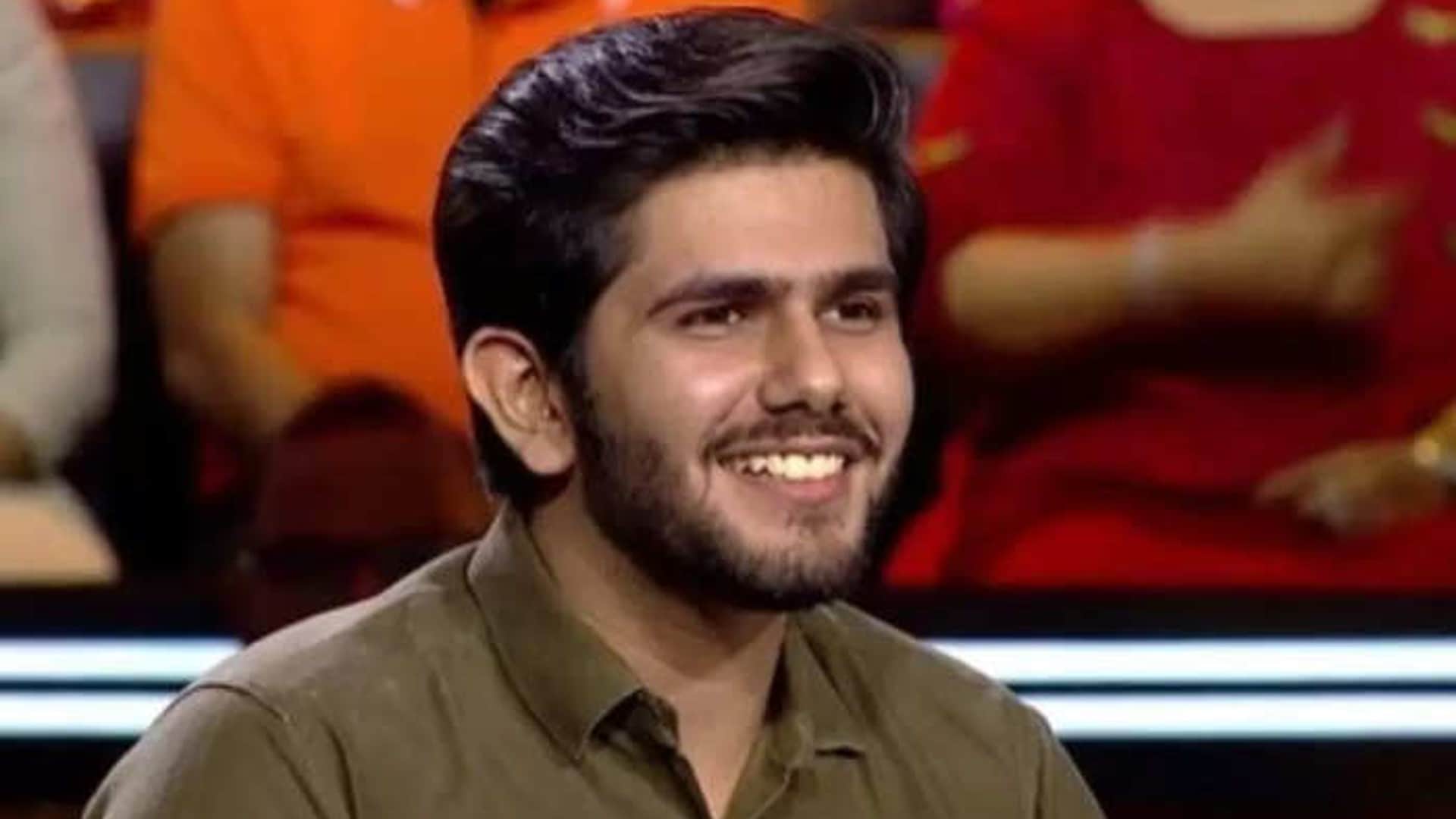 Filmy Wrap: KBC 14 kartik Aaryan Duplicate on Hot Seat Aamir Khan Dance Video of Daughter Ira Engagement Viral