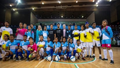 World Children’s Day 2022 UNICEF Sachin Tendulkar Ayushman Khurana Celebrated Children day through sports