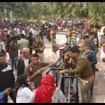ताज पर उमड़ी सैलानियों की भीड़