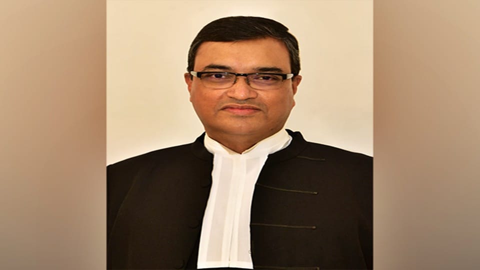Bombay High Court Chief Justice blames Shraddha murder case on access to material on internet