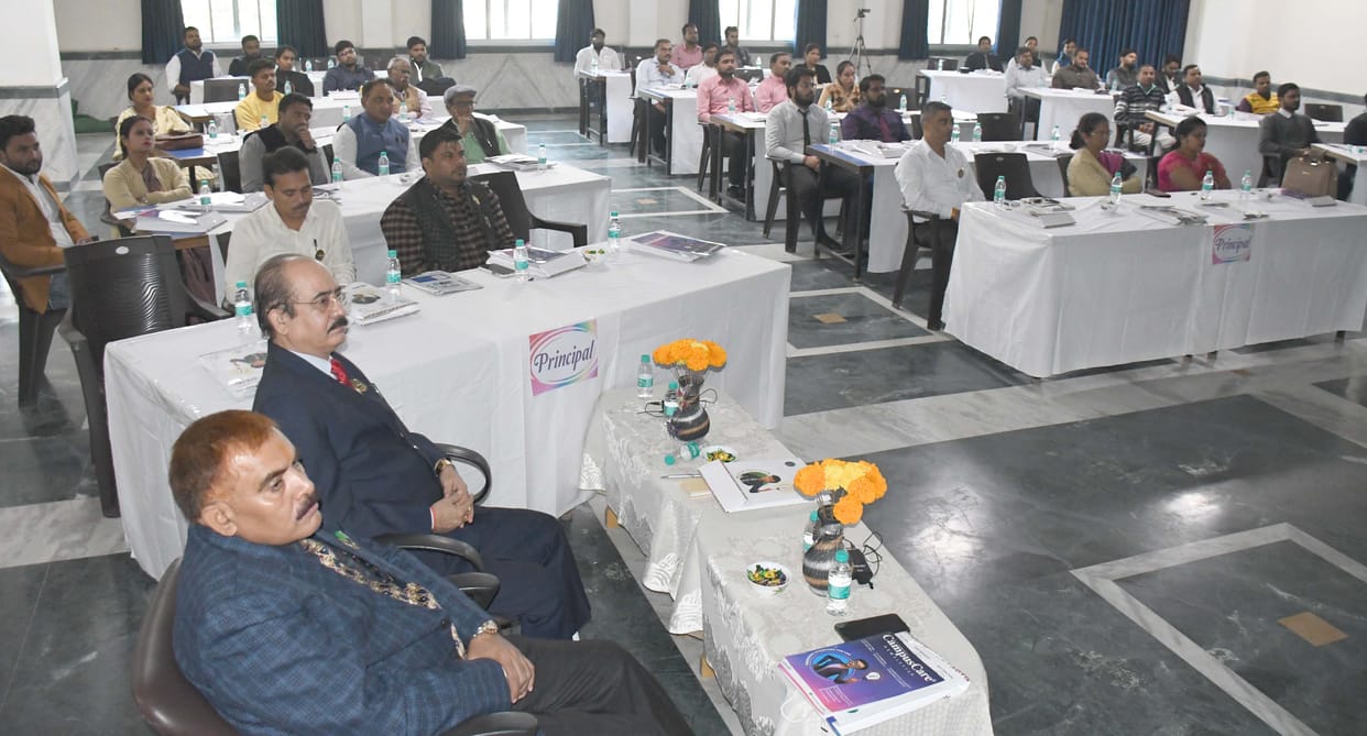 Every teacher must attend 50 hours seminar