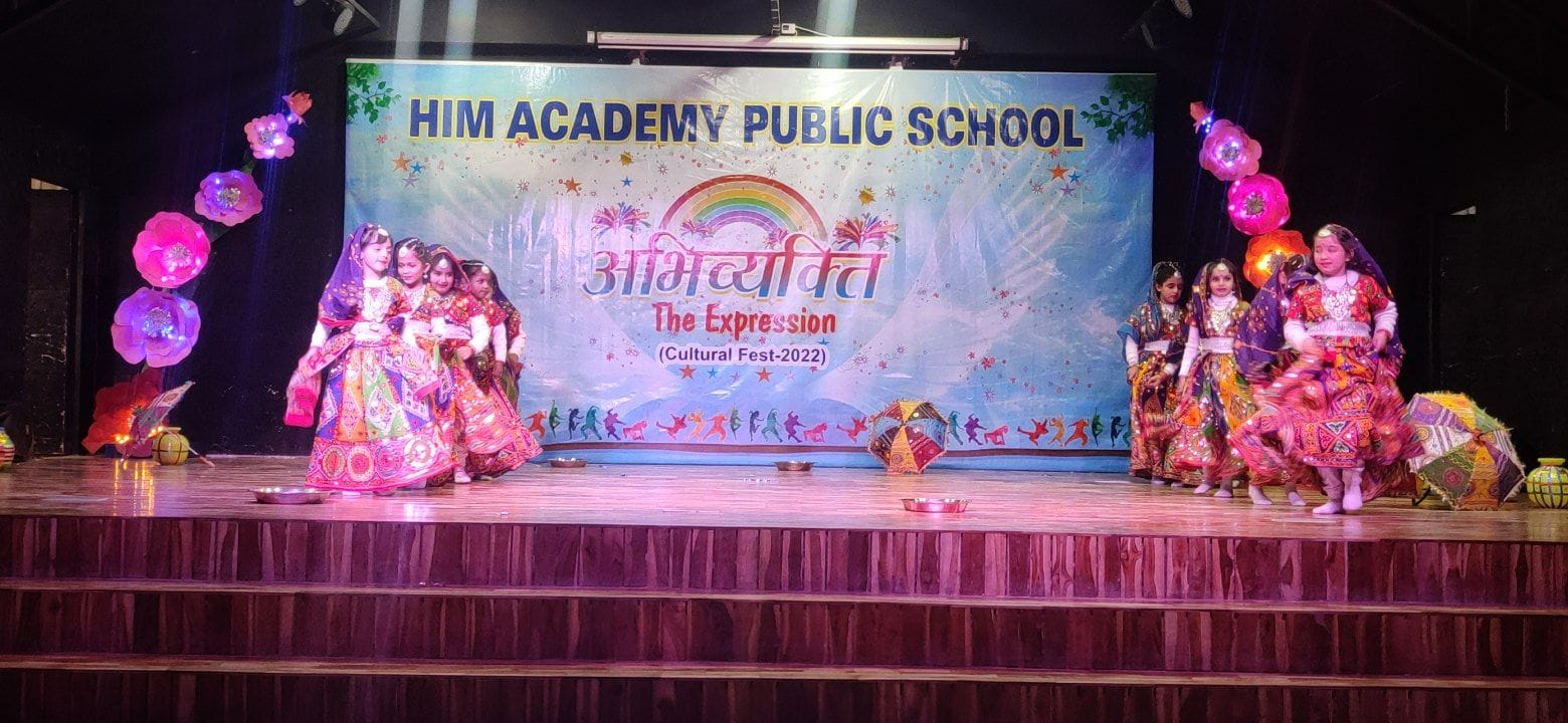 Annual band function celebrated at Him Academy School Vikasnagar