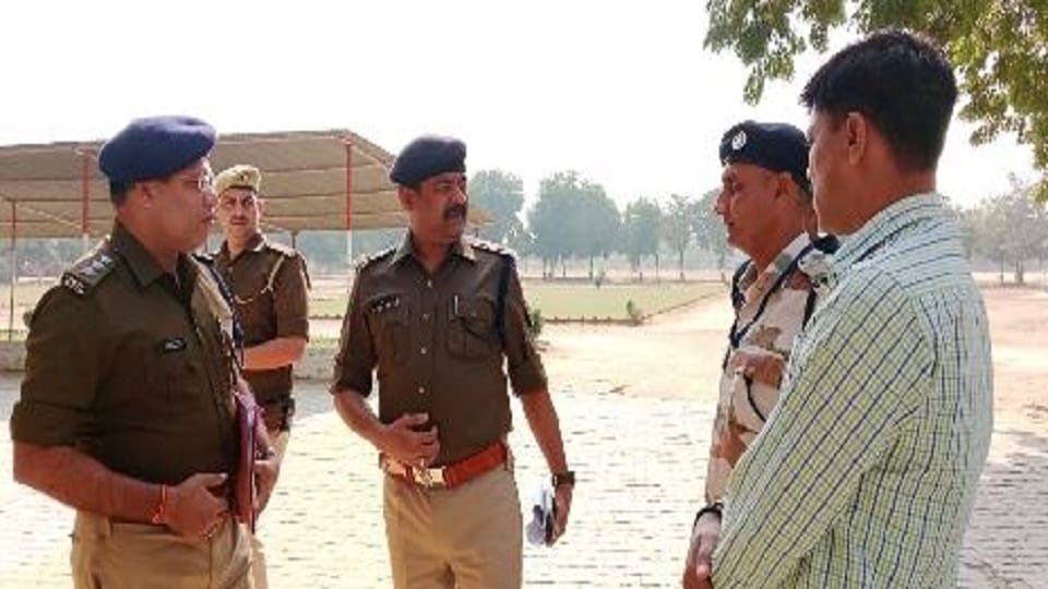 Paramilitary forces have started arriving due to Mainpuri Lok Sabha by-election 2022