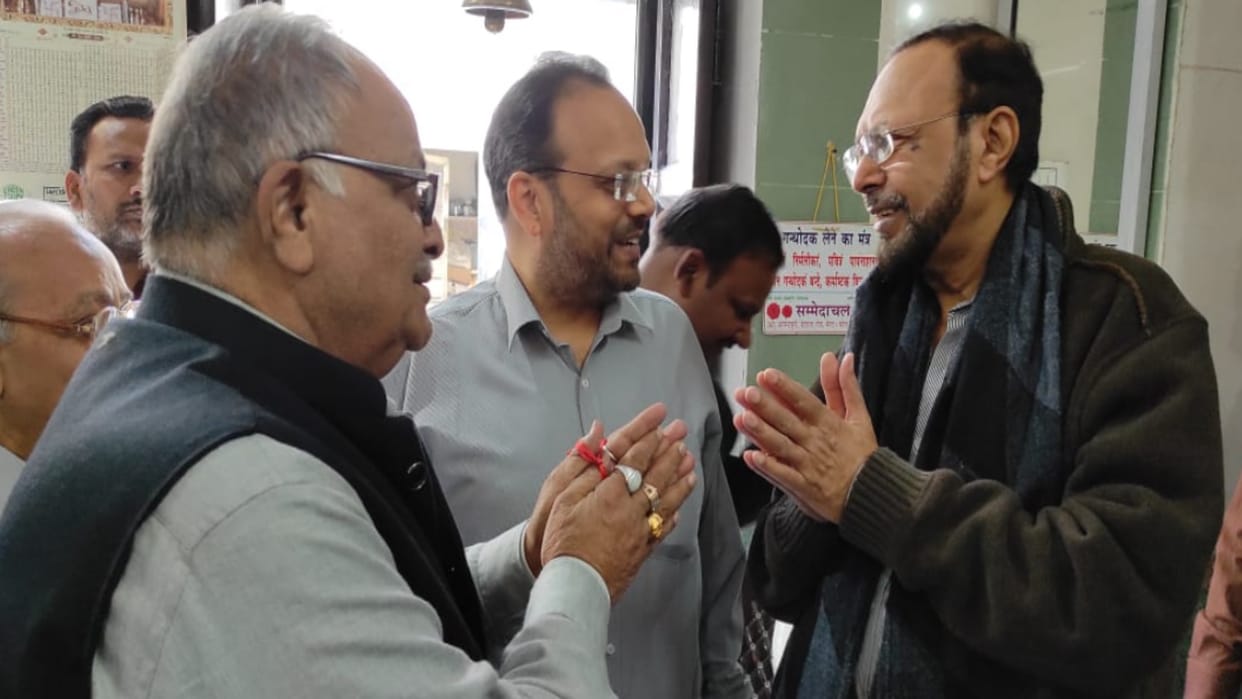 Bijnor: Managing Trustee of Sahu Jain Trust inspected the educational institution and Jain temple