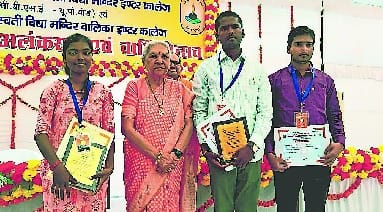 Need to make bridge to Anganwadi, College and University: Governor