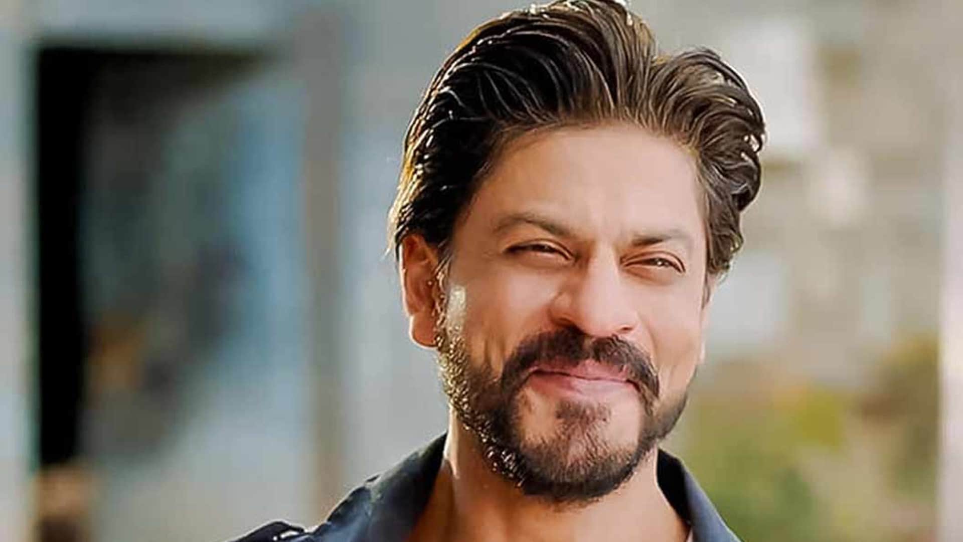 Shah Rukh Khan Dunki Shooting Saudi Arabia Jeddah Actor Supermarket Video goes viral on Internet