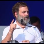 चुनावी सभा को संबोधित करते कांग्रेस नेता राहुल गांधी।