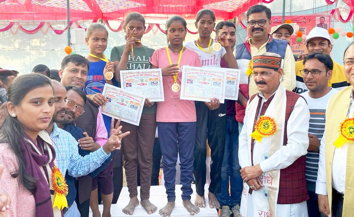 Bahraich top in competition, Gonda on number three