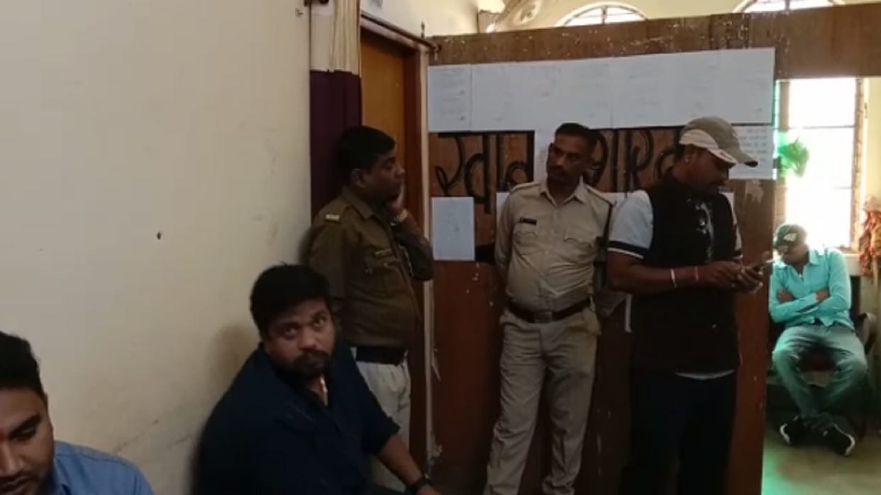 chhattisgarh ed raid: assistant mineral officer of balrampur in custody