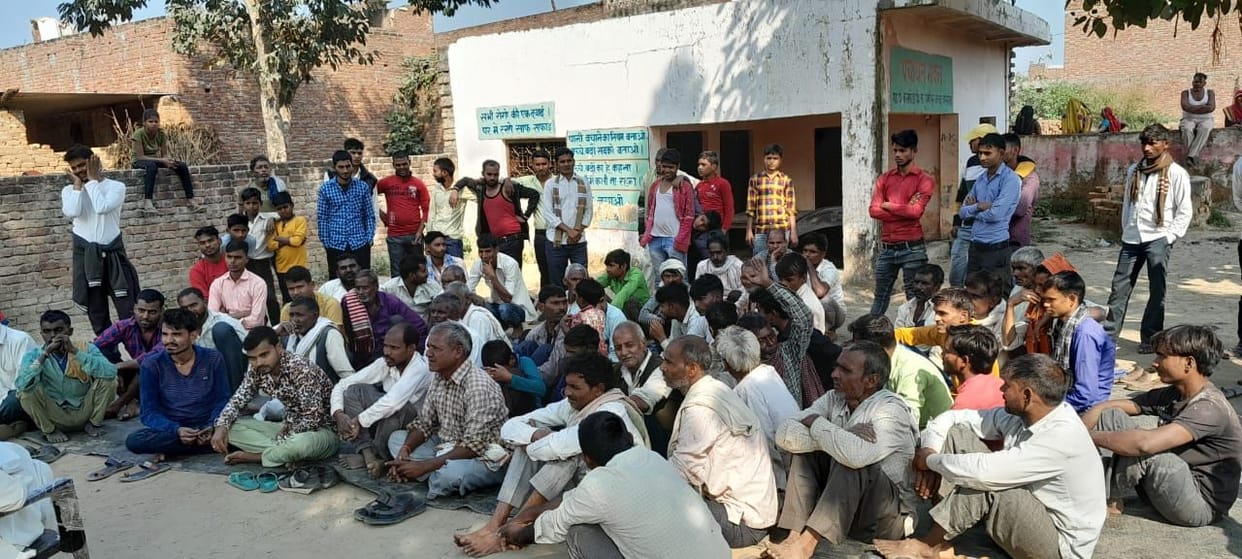 Legal action should be taken against illegal liquor sellers