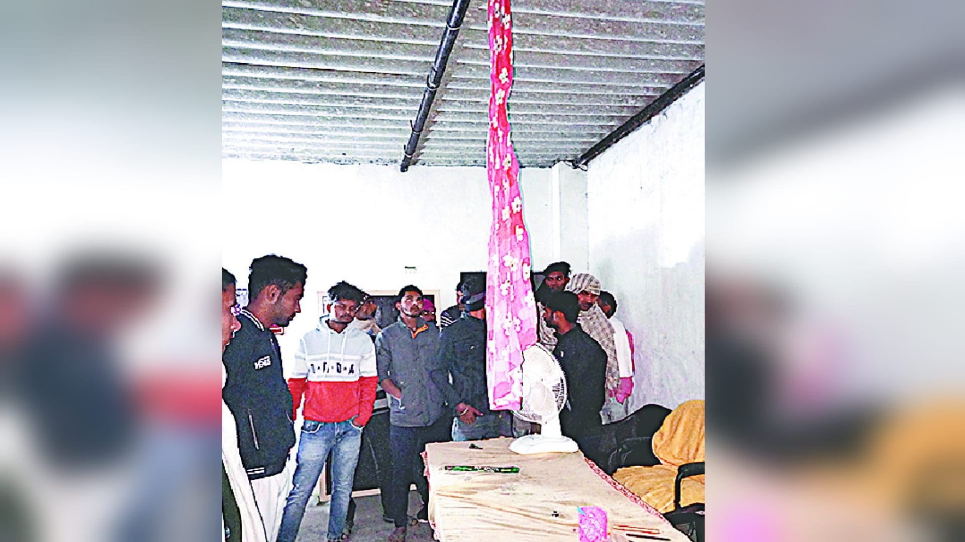 Angry property dealer hanged himself after being detained in a robbery family created a ruckus