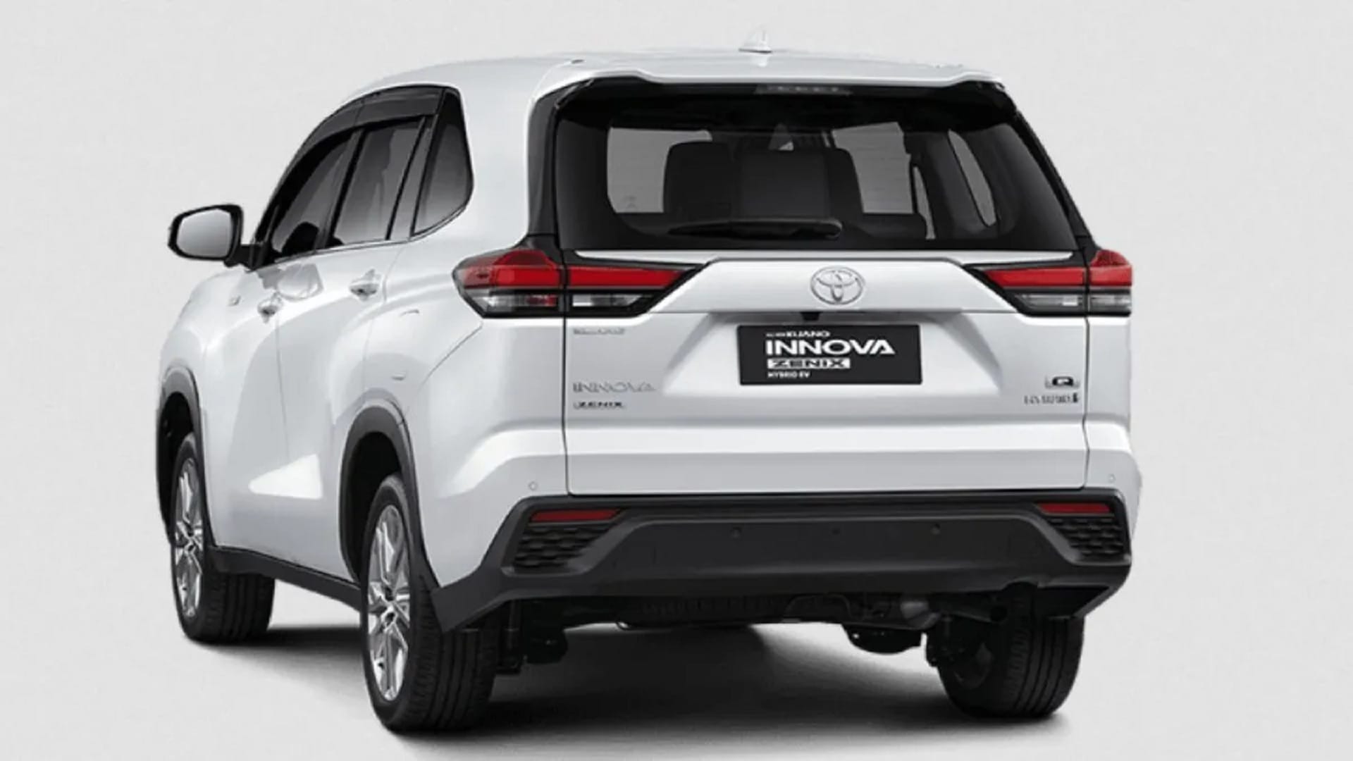 Toyota unveils Toyota Innova Hycross MPV in Indonesia India unveil on November 25 News in Hindi