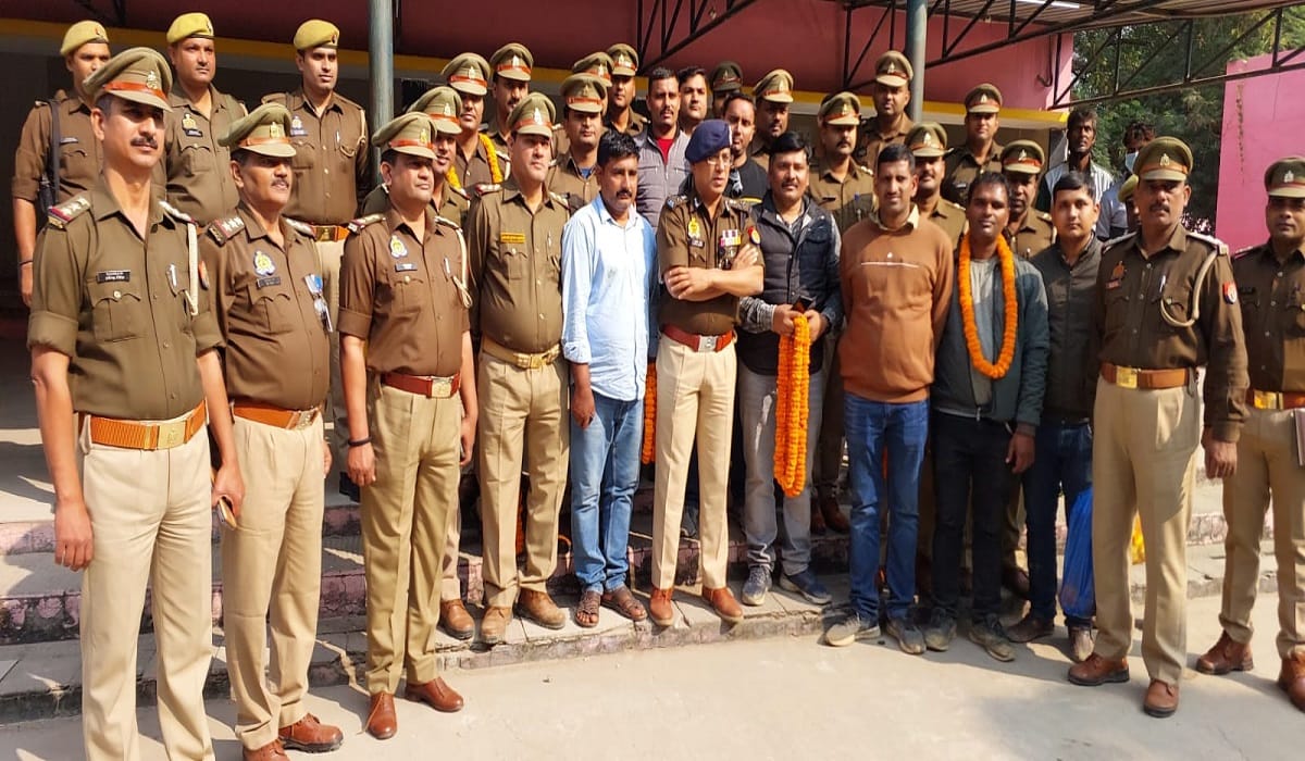 Encounter in varanasi Two notorious criminal of Bihar were killed know why they shot inspector