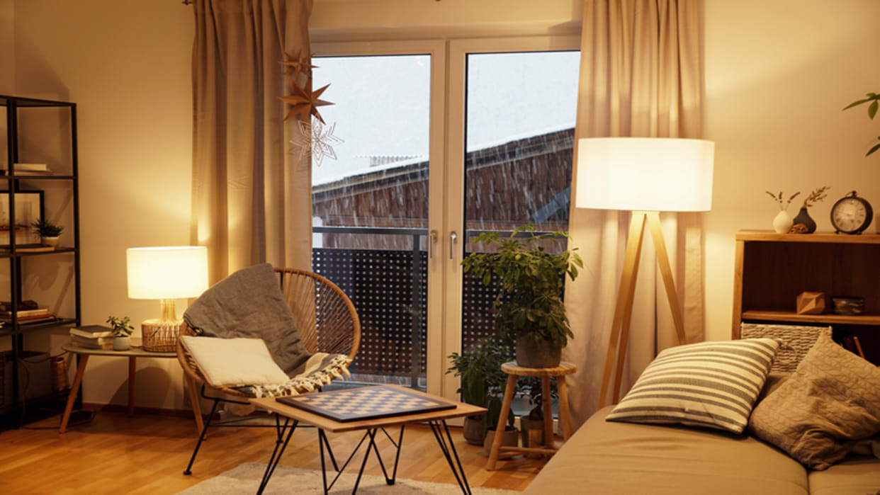 Winter Hacks: How To Heat Up The Room in Winter Season Know The Method Here