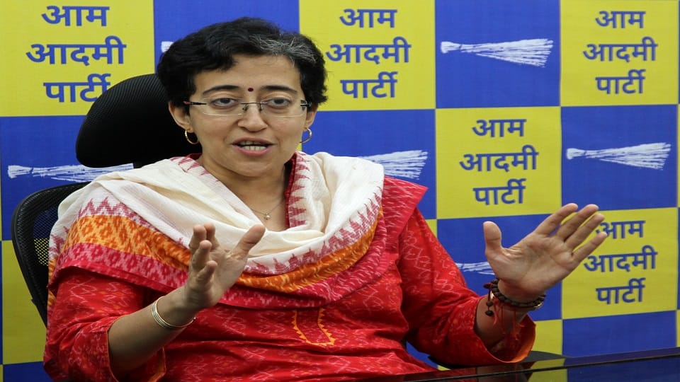 Delhi Minister Atishi demanded governor not demolish temple