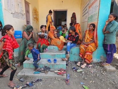 Gujarat Election: big crisis of basic amenities like drinking water in gondola village adjacent to the highway