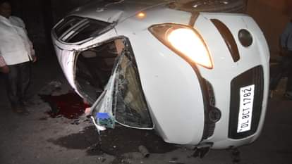 Meerut: Car overturned several times with the electric pole there was a scream one died painfully
