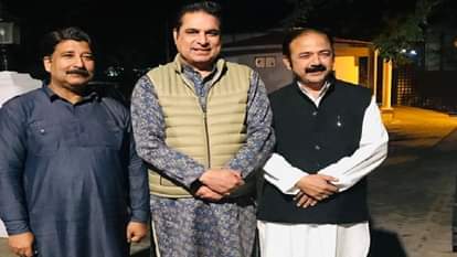 नवेद मियां के साथ मोइन पठान और आसिम एजाज