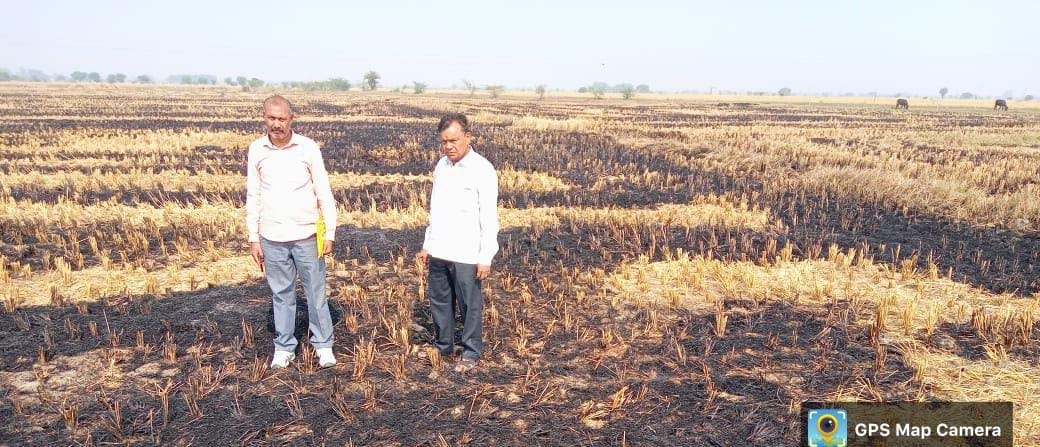 32,500 fine on seven farmers for burning stubble