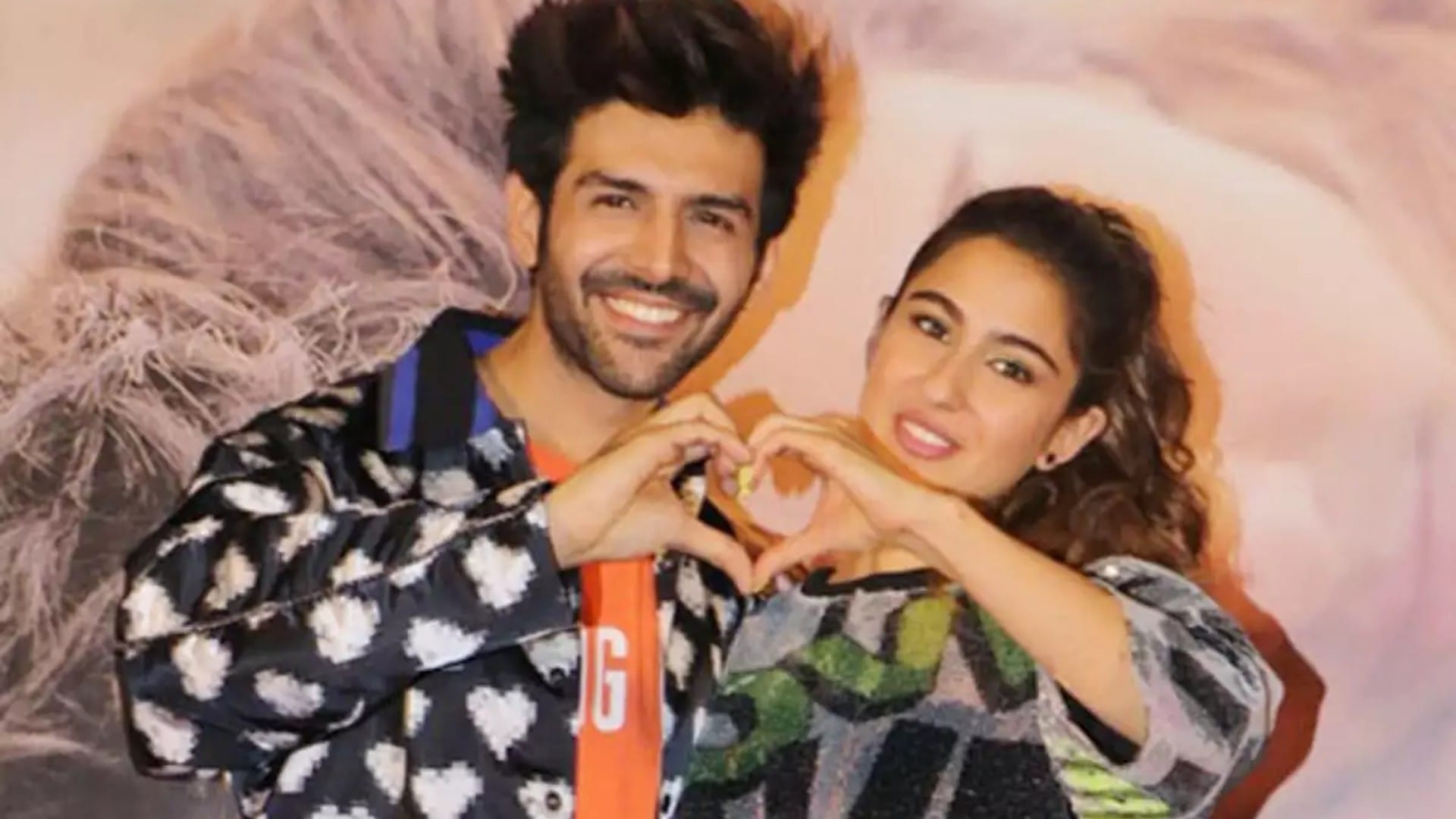 Sara Ali Khan Wishes Kartik Aaryan Happy Birthday Post Instagram  Story for Him