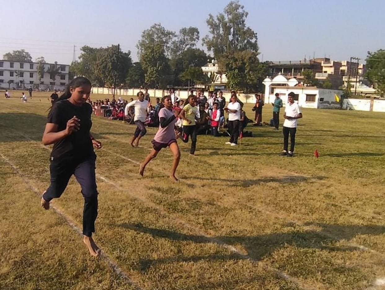 Pooja and saif wins trophy in long jump