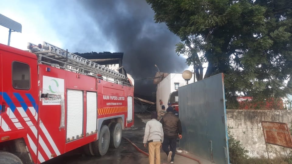 Uttarakhand News: Gas leak from cylinder in Jaspur thermocol factory worker burnt alive in fierce fire