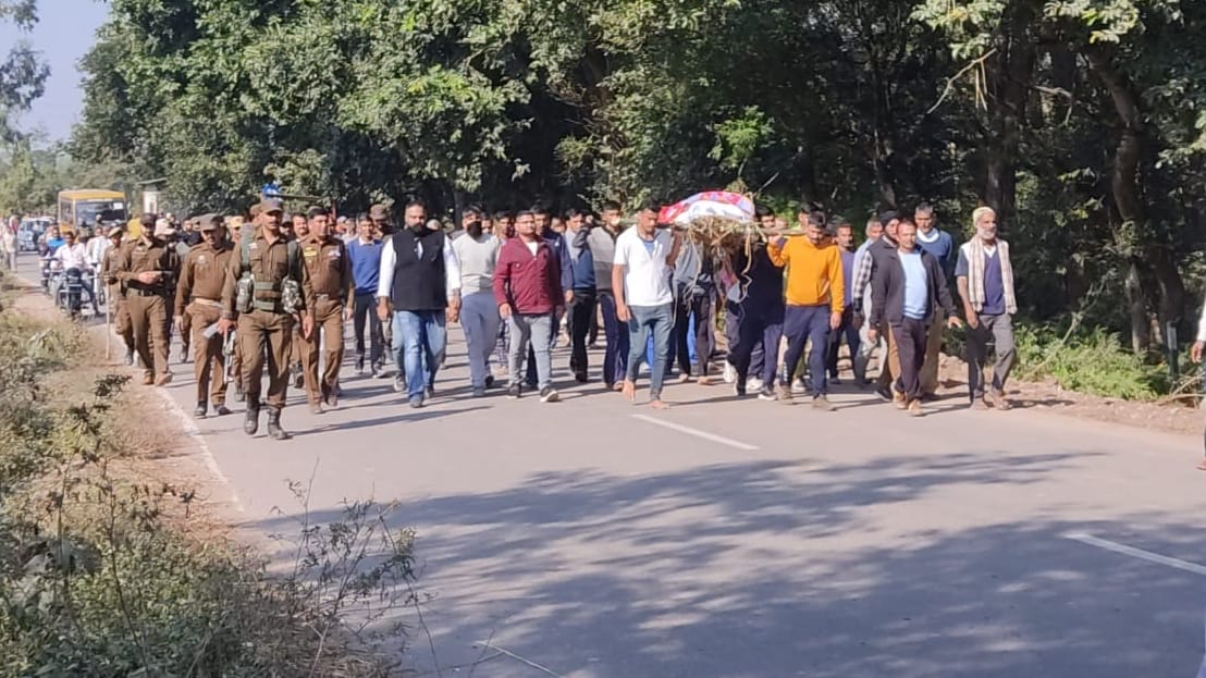 kathua Hiranagar 25 day old girl became orphans brother killed another brother and sister in law