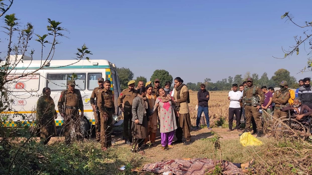 kathua Hiranagar 25 day old girl became orphans brother killed another brother and sister in law