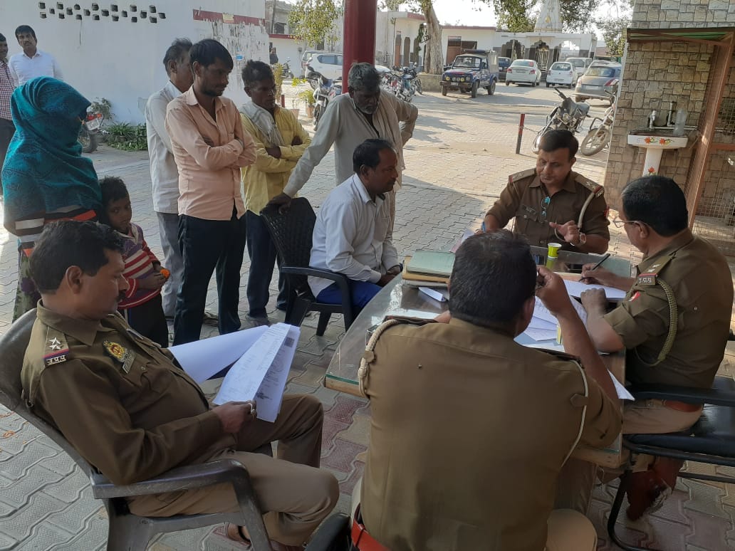 Demonstration of the villagers of Johri in Kotwali