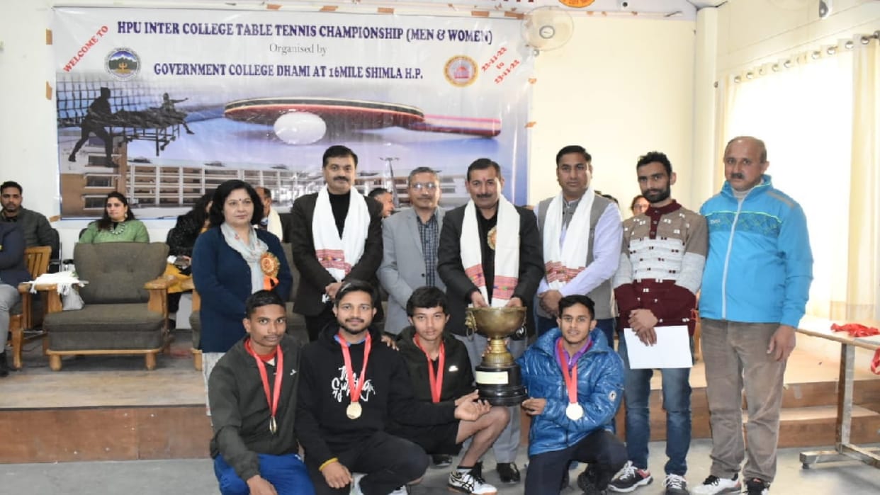 Table tennis competition ends in Dhami, Solan in women's section, Dharamshala wins trophy in men's section