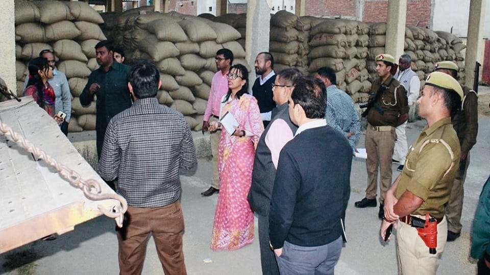 Purchase 560 quintals of paddy from fake numbers in bareilly