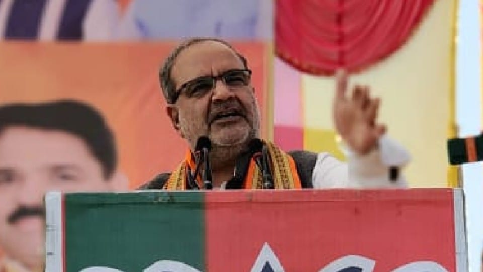 BJP state president Bhupendra Singh Chowdhary addressed the workers in Mainpuri