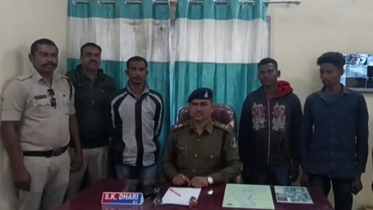 thieves gang leader escaped from chhattisgarh police custody in korba